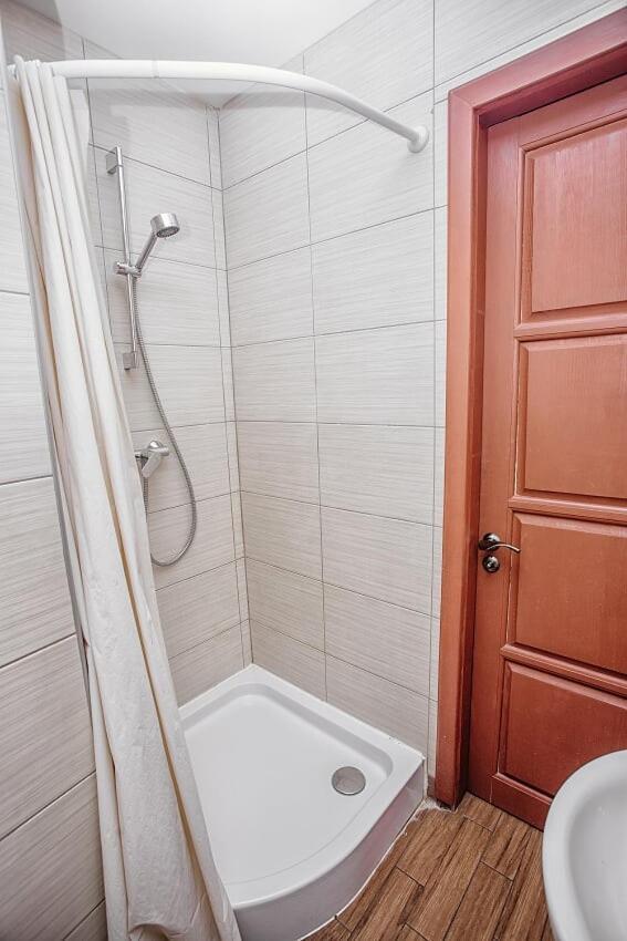 Guest House "Arkhistratyg" Lviv Buitenkant foto