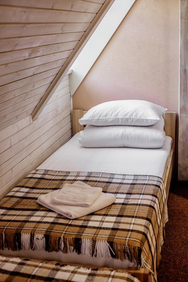 Guest House "Arkhistratyg" Lviv Buitenkant foto