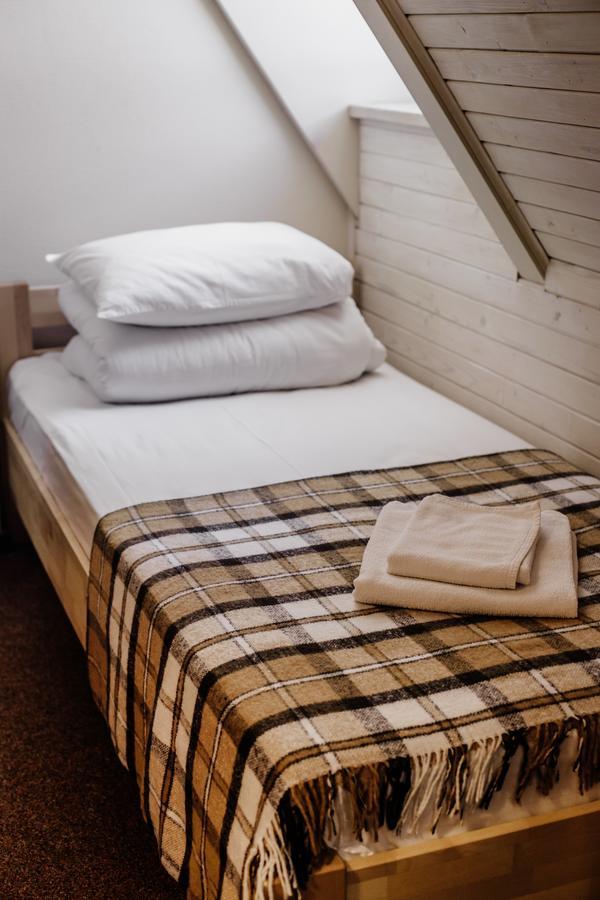 Guest House "Arkhistratyg" Lviv Buitenkant foto