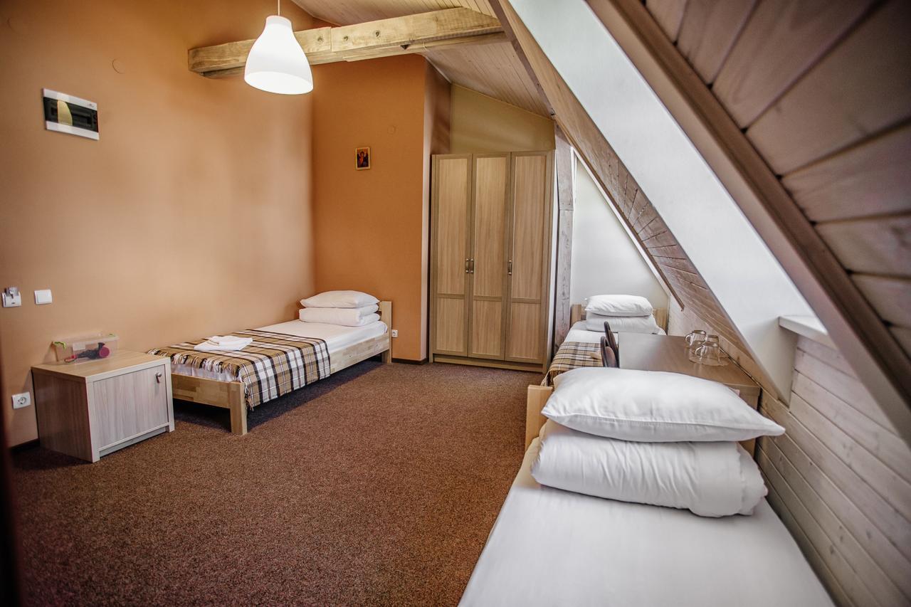 Guest House "Arkhistratyg" Lviv Buitenkant foto